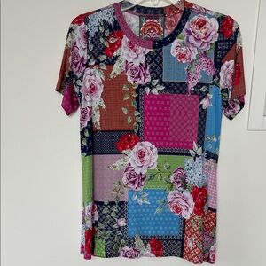 New Johnny Was Short Sleeve Floral Rose Patch Swing Tee T Shirt Small Spring